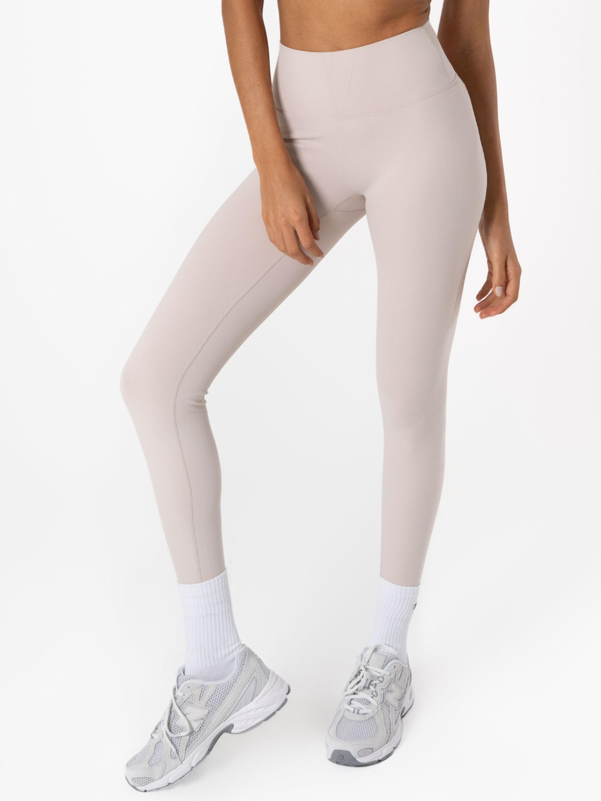 Skinny Leggings 'Essential' di dayr in beige