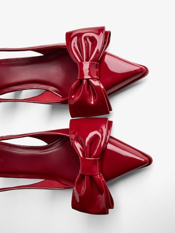 Décolleté sling di Bershka in rosso