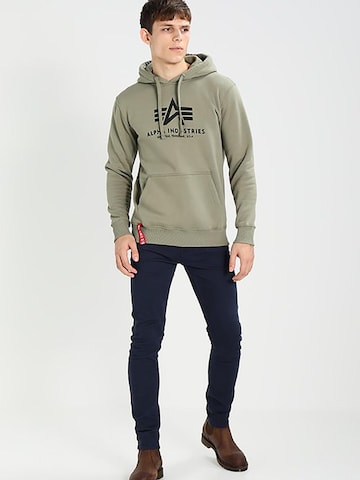 Sweat-shirt 'Basic' ALPHA INDUSTRIES en vert