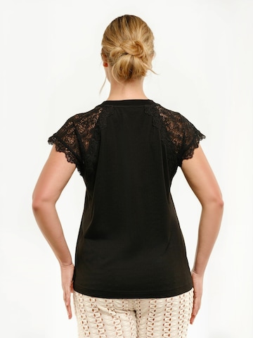 Liberte Essentiel T-shirt ' MILLA ' in Schwarz