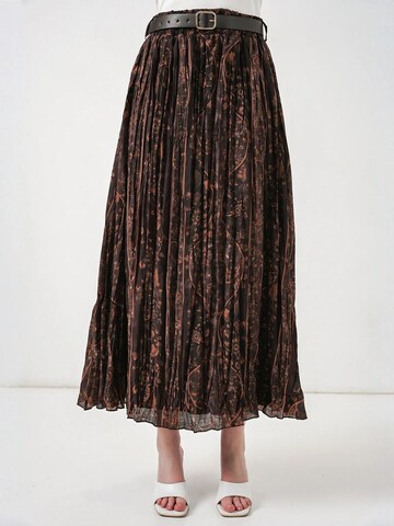 Bigdart Skirt in Brown: front