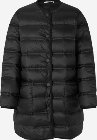 Masai Between-Seasons Coat 'MATuvani' in Black: front