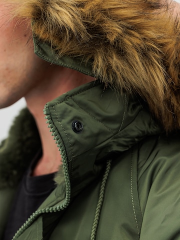 ALPHA INDUSTRIES Winter Parka 'N3B Heritage' in Green