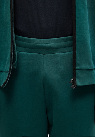 EA7 Emporio Armani Trainingsanzug in Grün