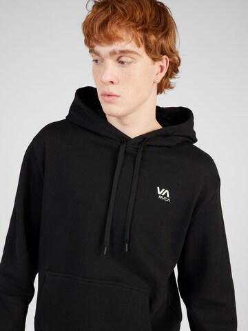 RVCA Sweatshirt 'ESSENTIAL' i svart