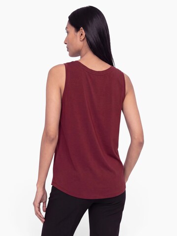 CULTURE Top 'CUPoppy' in Red