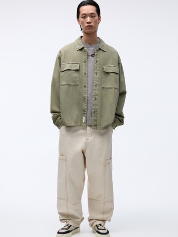 Pull&Bear Comfort fit Button Up Shirt in Green