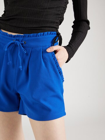 Regular Pantaloni cutați 'NEW CATIA' de la JDY pe albastru