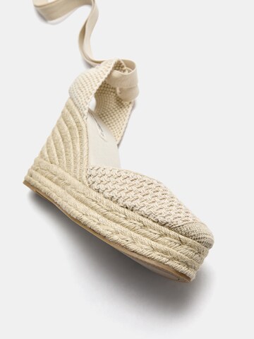 Escarpins Pull&Bear en beige