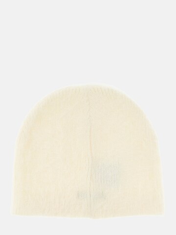 GUESS Beanie in White