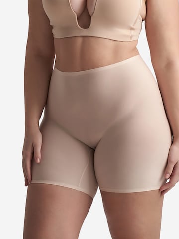 Bye Bra Shapinghose 'Uni Stretch Mid Waist Short' in Beige: Vorderseite