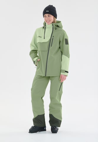 SLOPE Weatherproof jacket 'Zuko' in Green