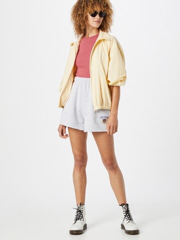 BDG Urban Outfitters Regular Shorts in Grau