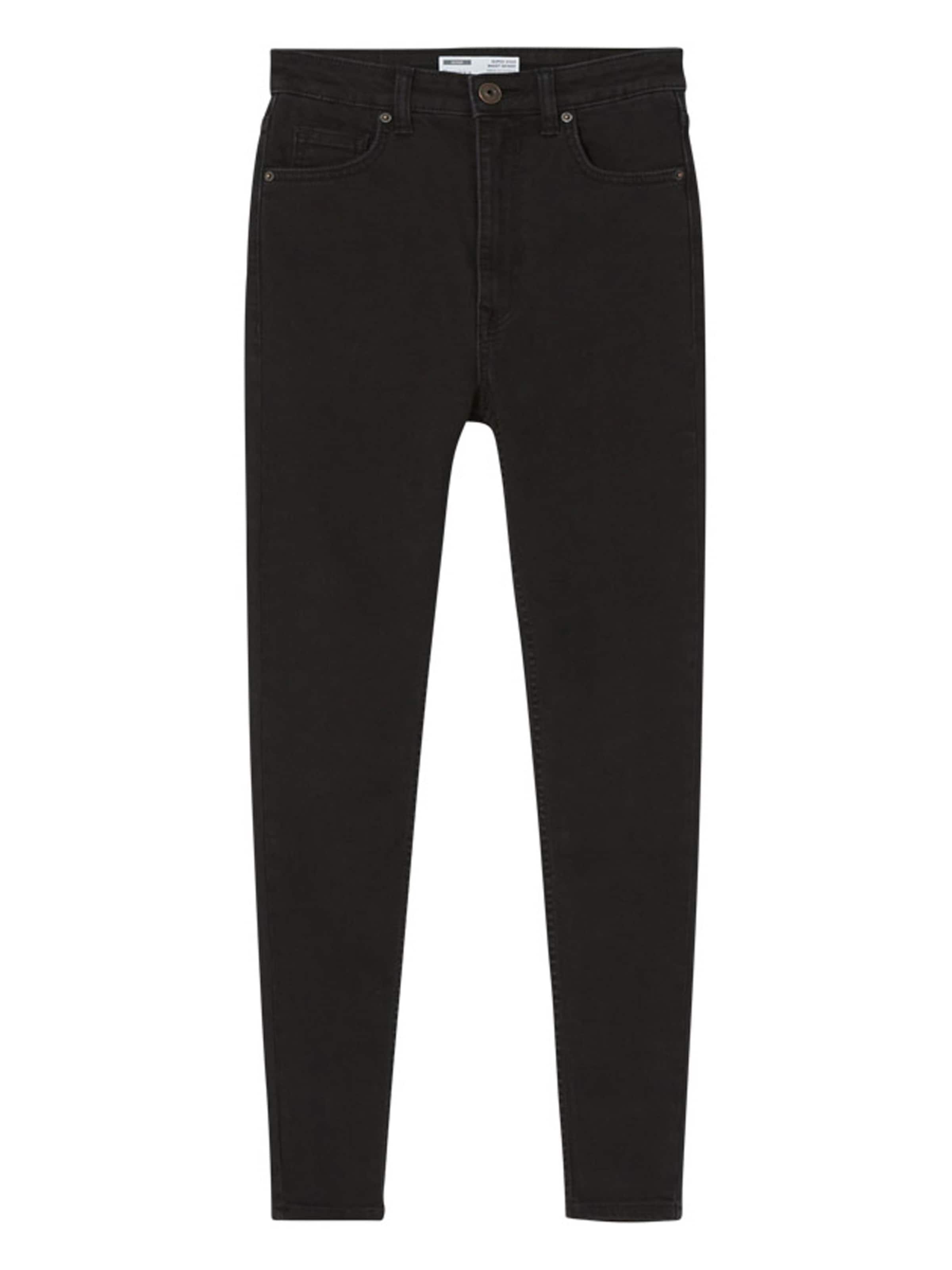 Slimfit Jeans di Bershka in nero: frontale