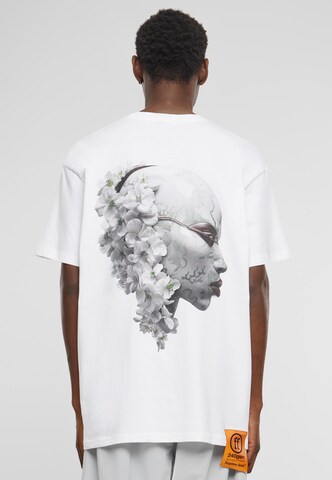 Forgotten Faces Shirt 'Born A Lotus' in White: front