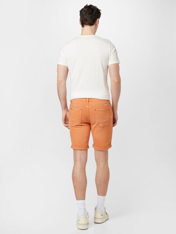 BLEND Regular Shorts in Orange