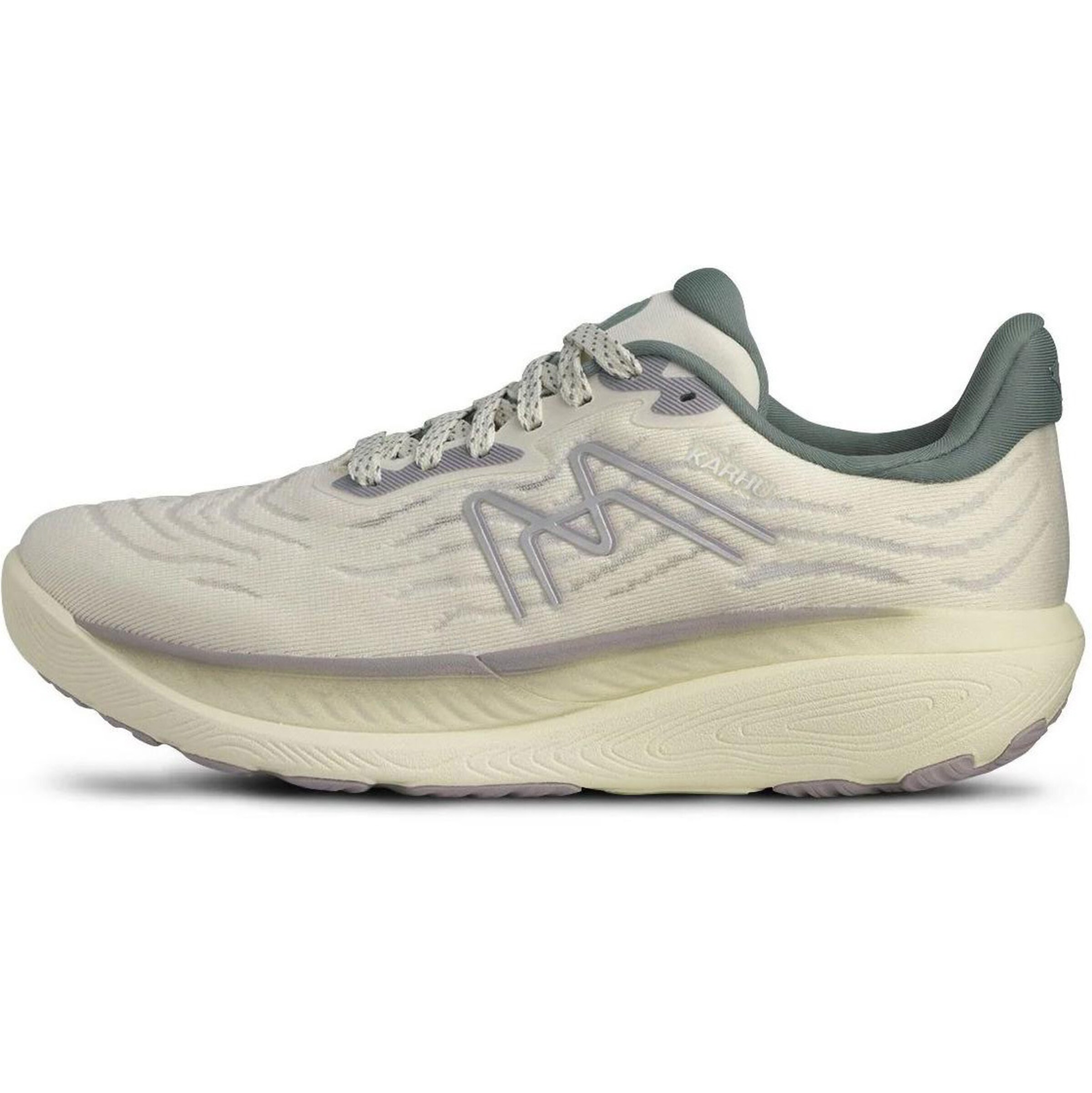 Karhu Running Shoes 'Ikoni 3.0' in Beige: front