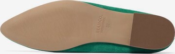 Bianco Ballet Flats in Green