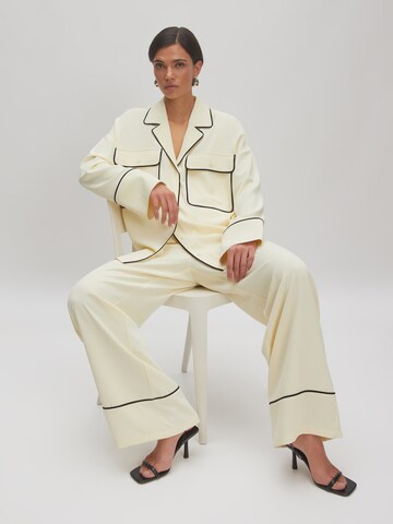 EDITED Bluse 'Mila' in Beige