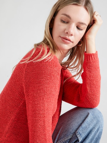 VERO MODA Sweter 'CHARITY' w kolorze czerwony