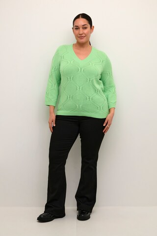 Pull-over 'Carlie' KAFFE CURVE en vert
