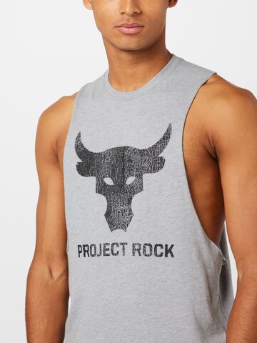 UNDER ARMOURTehnička sportska majica 'PROJECT ROCK BRAHMA BULL' - siva boja