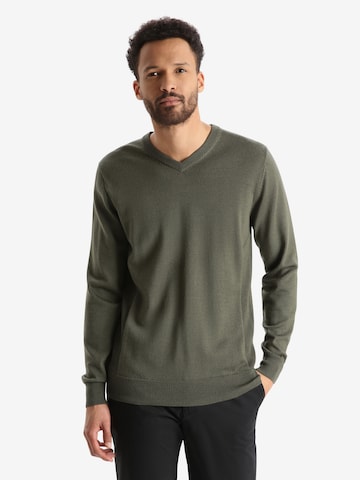 ICEBREAKER Athletic Sweater 'Shearer' in Green: front