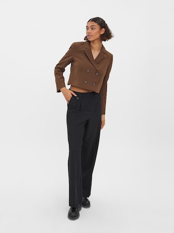 Wide Leg Pantalon à pince 'Ceci' VERO MODA en noir