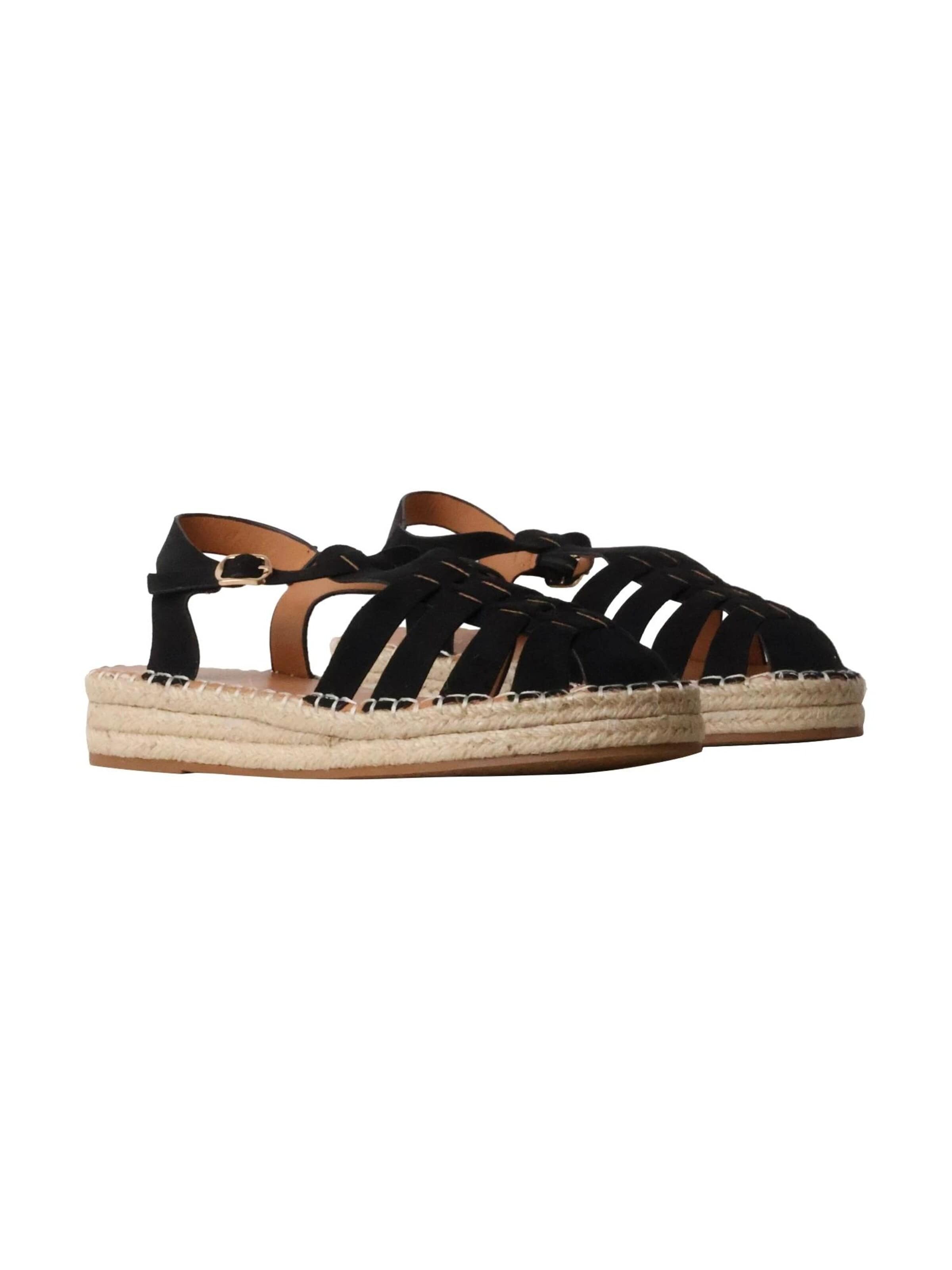 Findlay Sandals in Black