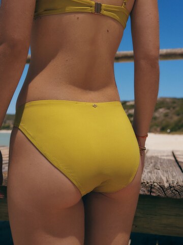 Pantaloncini per bikini di Next in verde