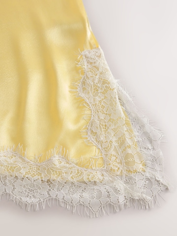 Next Top in Yellow