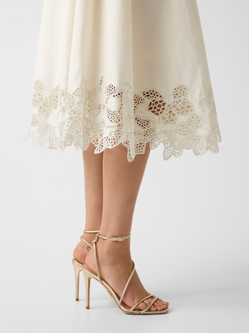 GUESS Skirt in Beige