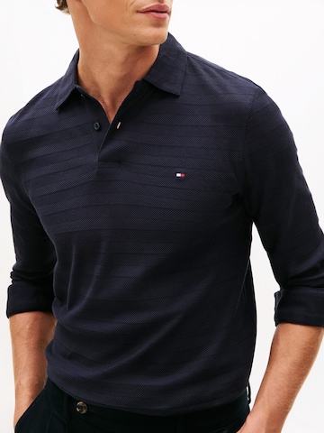 TOMMY HILFIGER Bluser & t-shirts i blå