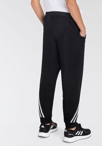 Effilé Pantalon de sport ADIDAS SPORTSWEAR en noir