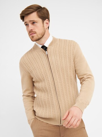 CLIPPER Gebreid vest 'Tokyo' in Beige: voorkant