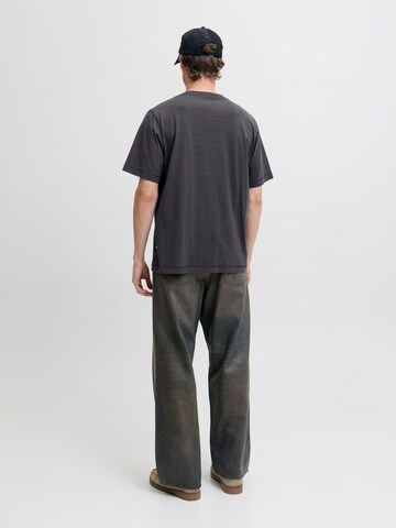 T-Shirt 'JORNorrebro' JACK & JONES en gris