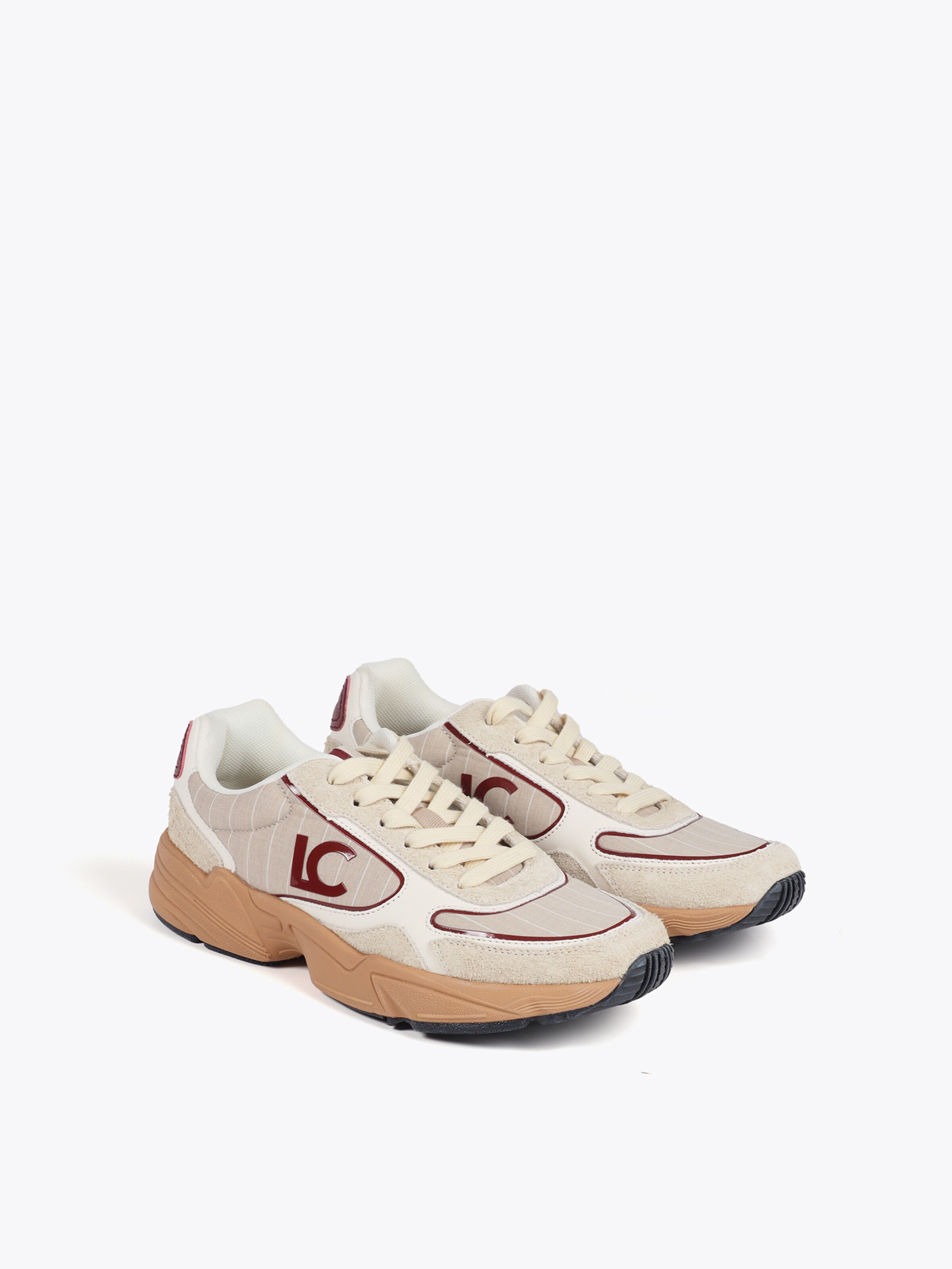 Baskets basses Lola Casademunt en beige