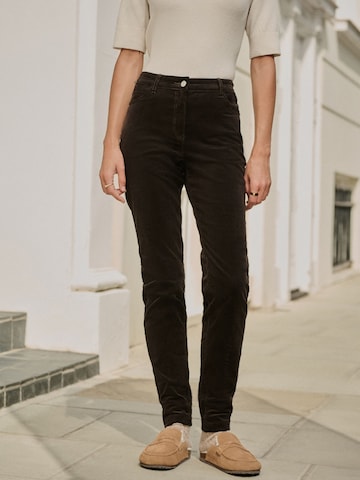 Skinny Pantalon Next en marron : devant