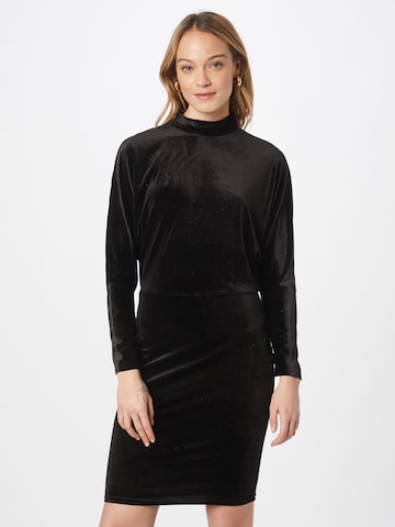 Robe Orsay en noir : devant