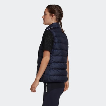 ADIDAS SPORTSWEAR Sportsvest 'Essentials' i blå