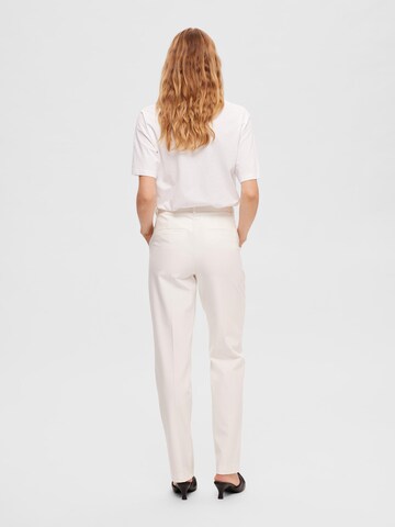 Regular Pantaloni cu dungă 'ELIANA' de la SELECTED FEMME pe alb