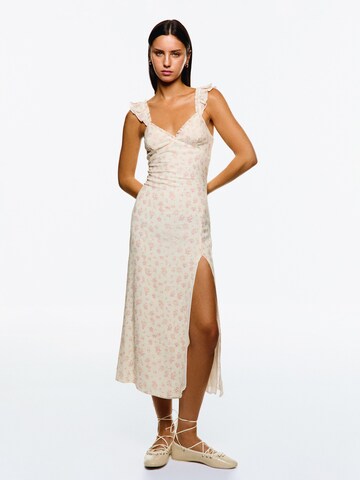 Robe d’été Bershka en beige