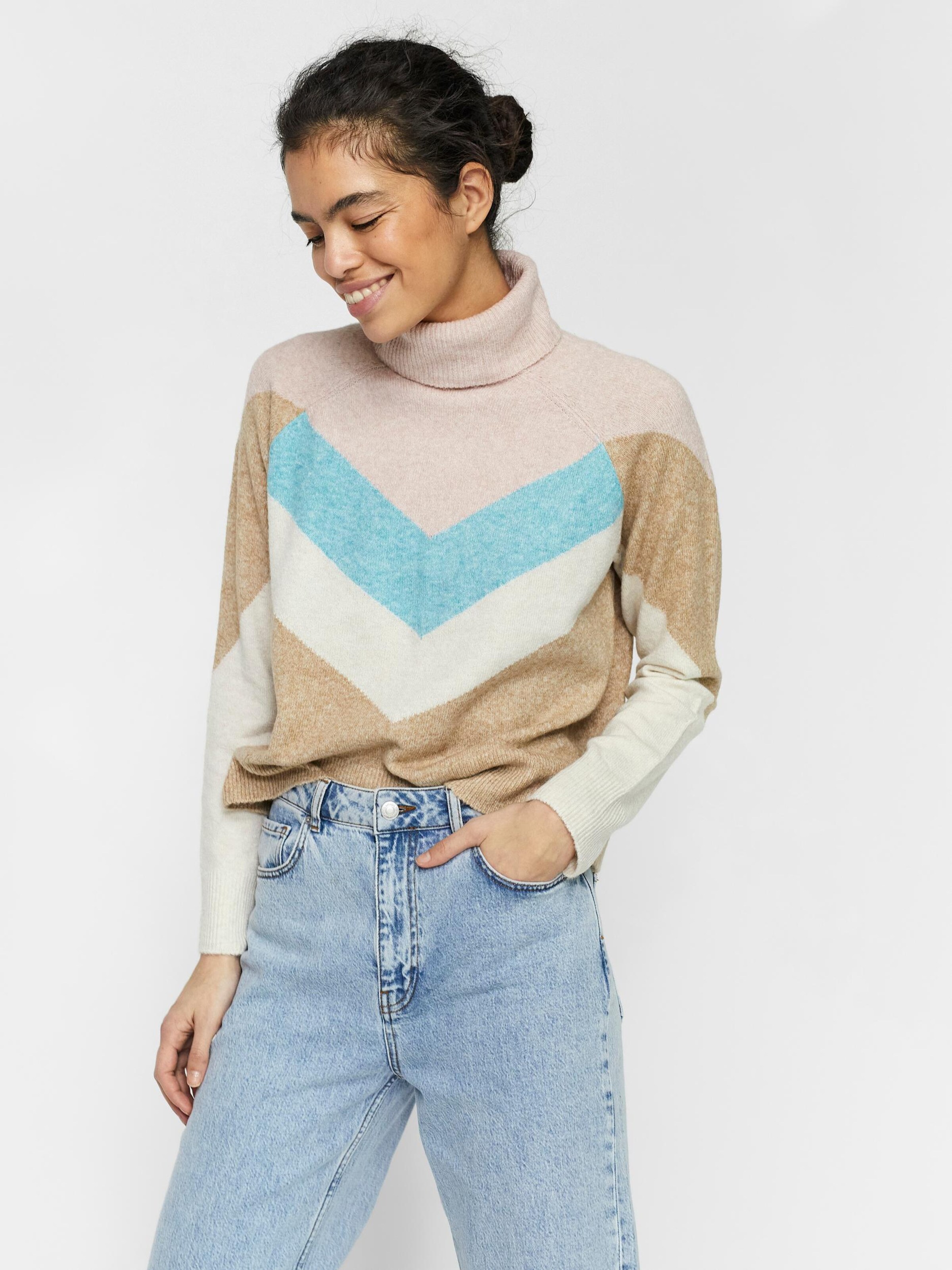 VERO MODA Sweater 'Doffy' in Light 
