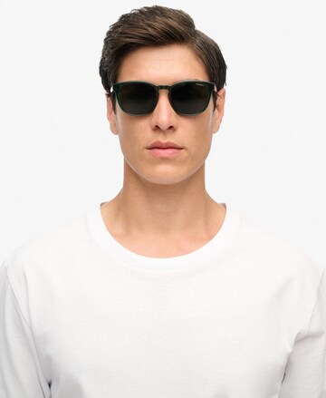 Lunettes de soleil Superdry en vert