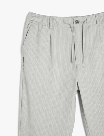Koton Regular Hose in Grau