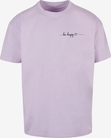 Merchcode T-Shirt 'Be Happy' in Lila: predná strana