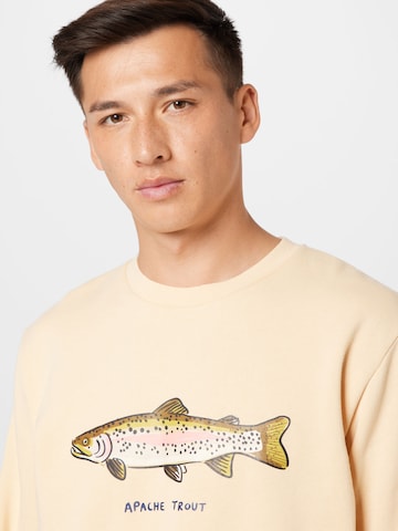 Shiwi Sweatshirt 'Go Fish' i beige