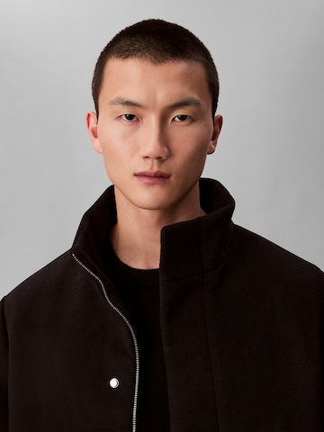 Manteau mi-saison Calvin Klein en bleu