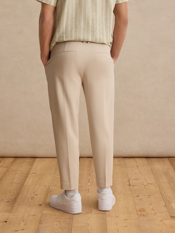 DAN FOX APPAREL - regular Pantalón plisado 'Toni' en beige