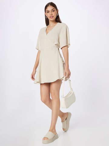 WEEKDAY - Vestido 'Kimberly' em branco